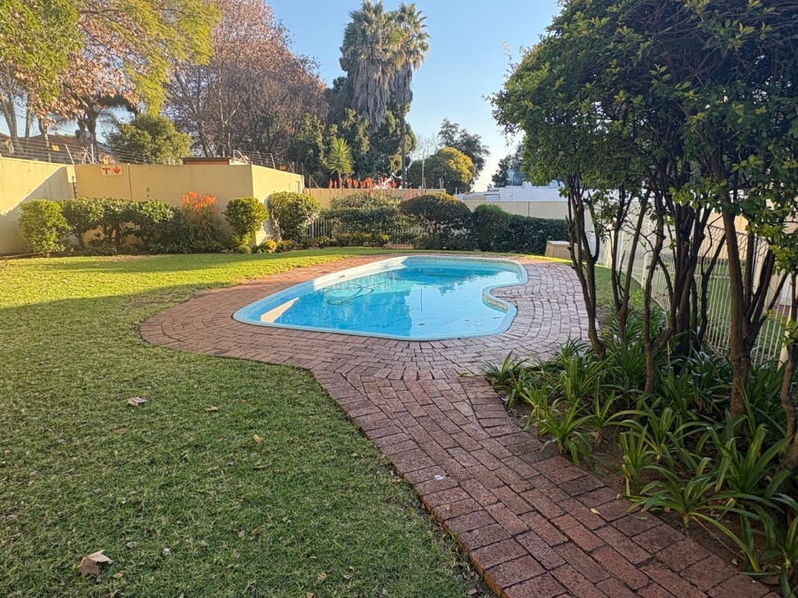 2 Bedroom Property for Sale in Morningside Gauteng