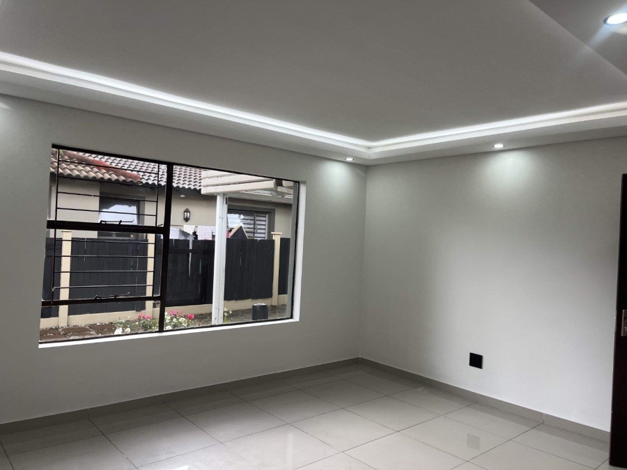 3 Bedroom Property for Sale in Fourways Gauteng