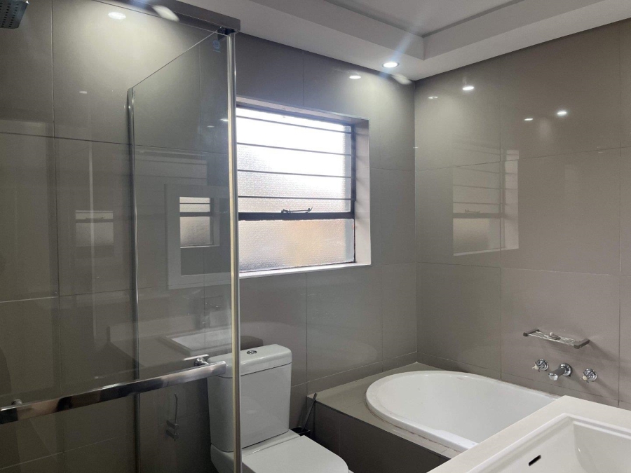 3 Bedroom Property for Sale in Fourways Gauteng