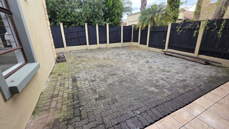 3 Bedroom Property for Sale in Fourways Gauteng