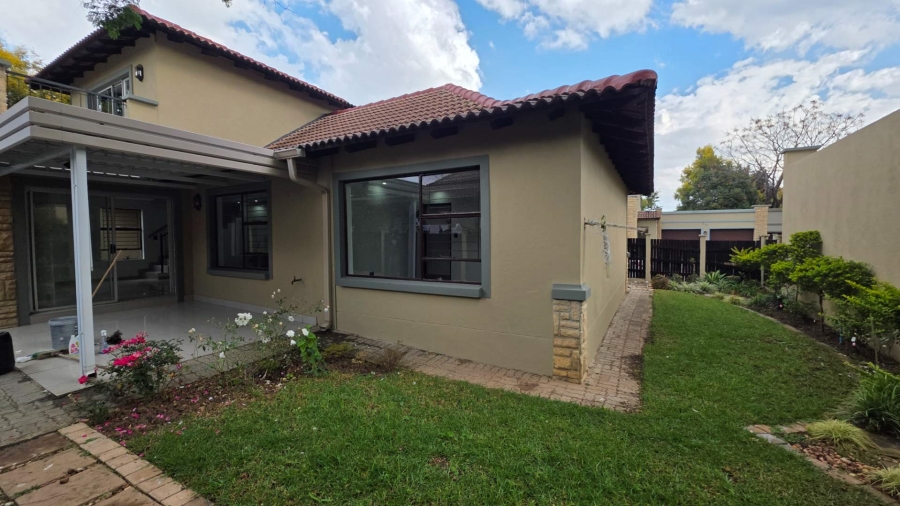 3 Bedroom Property for Sale in Fourways Gauteng