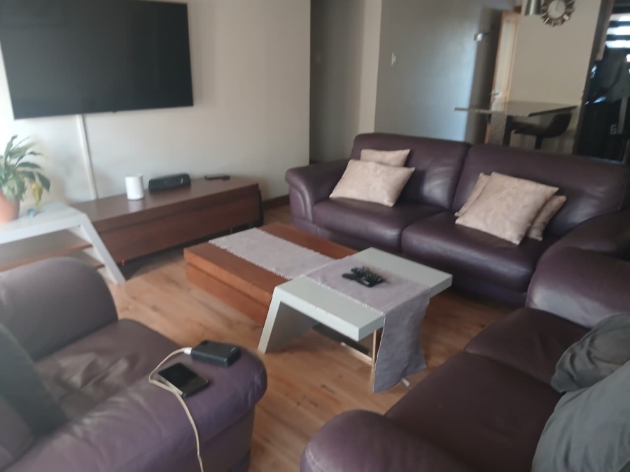 To Let 2 Bedroom Property for Rent in Comet Gauteng