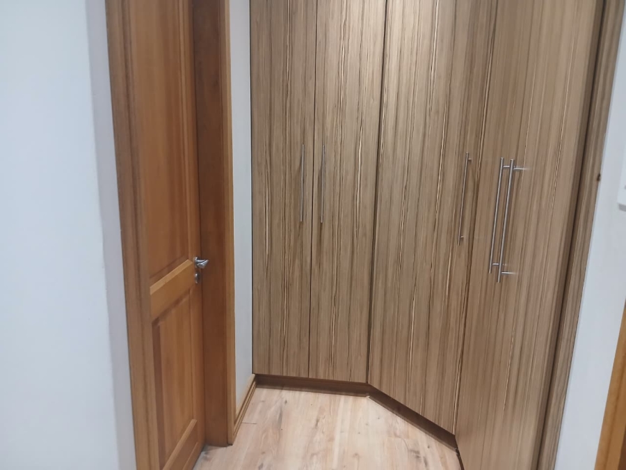To Let 2 Bedroom Property for Rent in Comet Gauteng