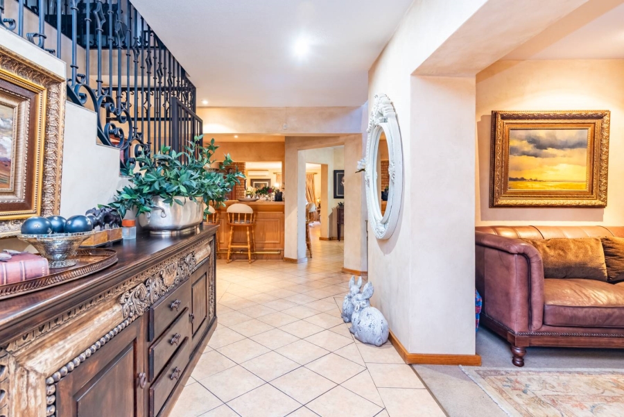 4 Bedroom Property for Sale in Helderkruin Gauteng