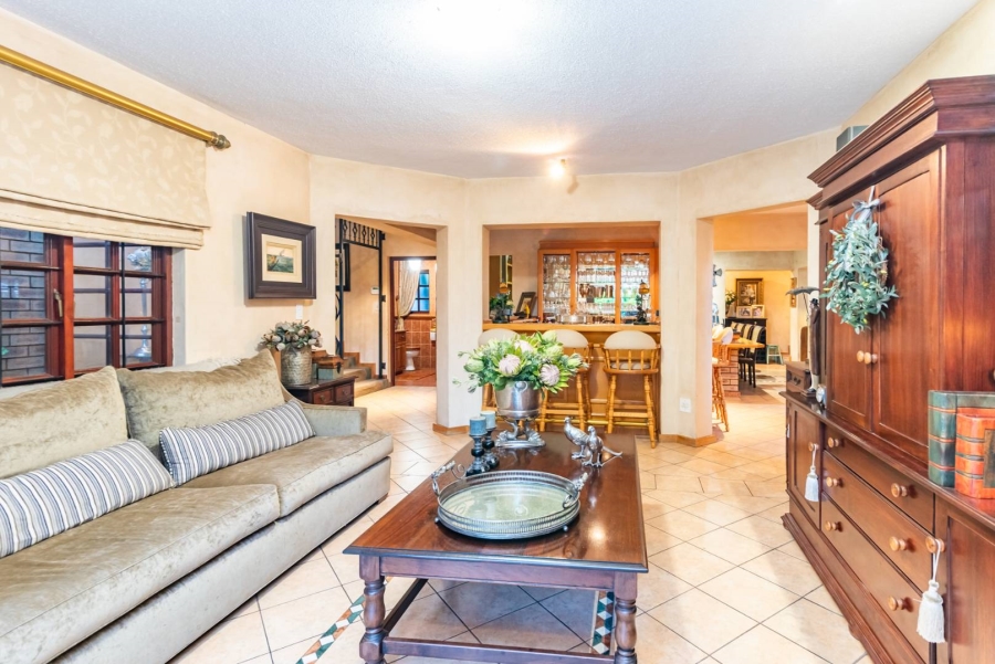 4 Bedroom Property for Sale in Helderkruin Gauteng