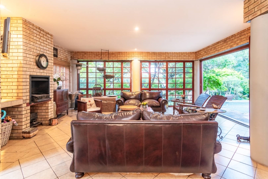 4 Bedroom Property for Sale in Helderkruin Gauteng
