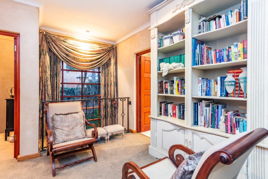 4 Bedroom Property for Sale in Helderkruin Gauteng