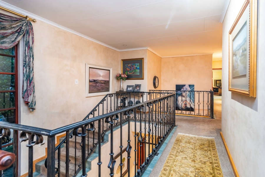 4 Bedroom Property for Sale in Helderkruin Gauteng