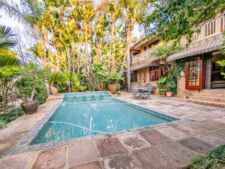 4 Bedroom Property for Sale in Helderkruin Gauteng