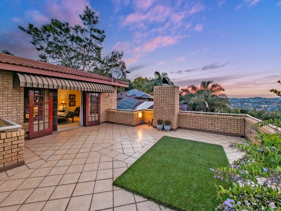 4 Bedroom Property for Sale in Helderkruin Gauteng
