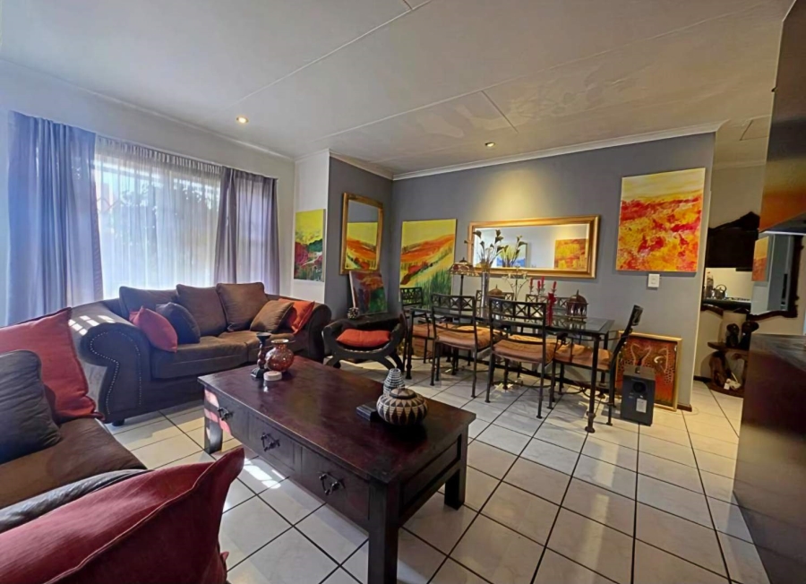 3 Bedroom Property for Sale in New Redruth Gauteng