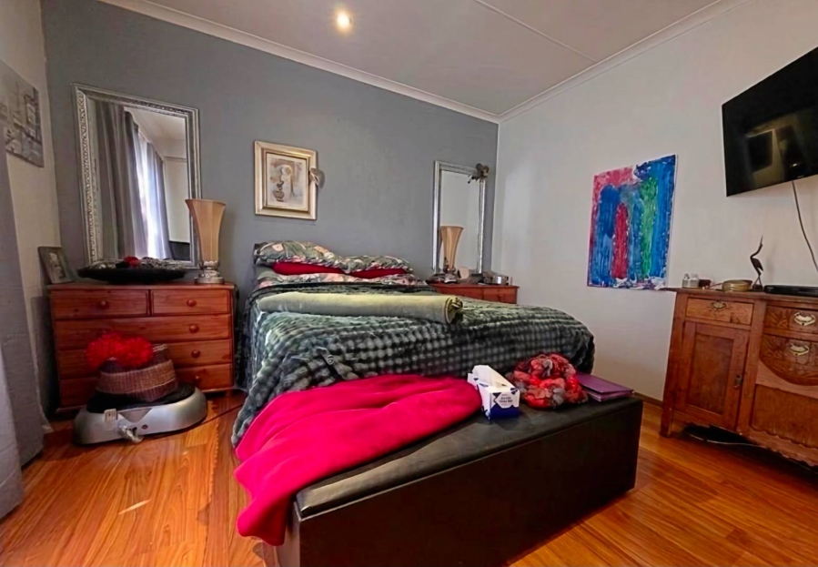3 Bedroom Property for Sale in New Redruth Gauteng