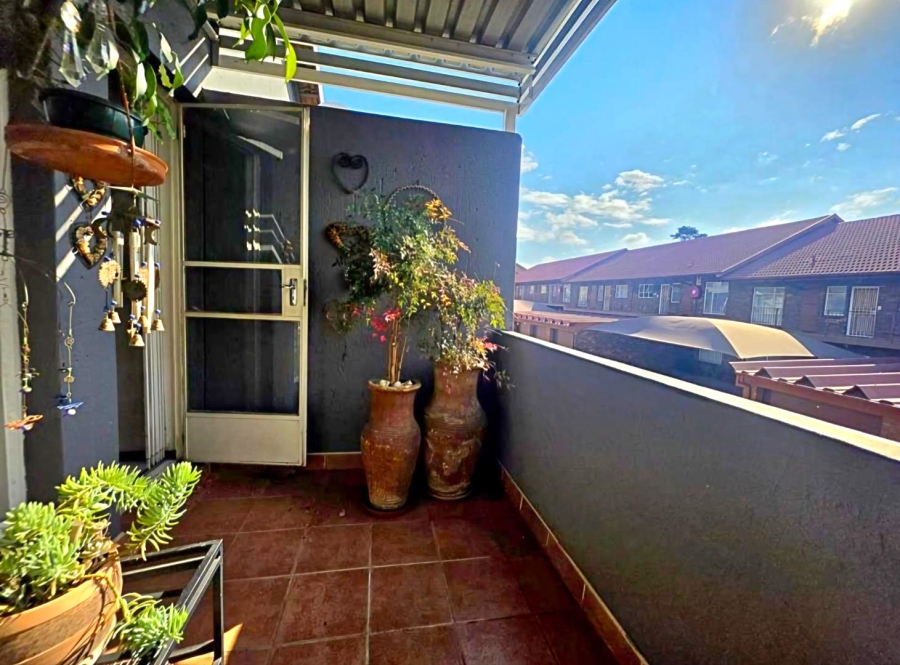 3 Bedroom Property for Sale in New Redruth Gauteng
