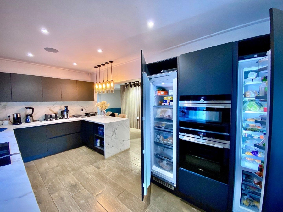 5 Bedroom Property for Sale in Montana Gauteng