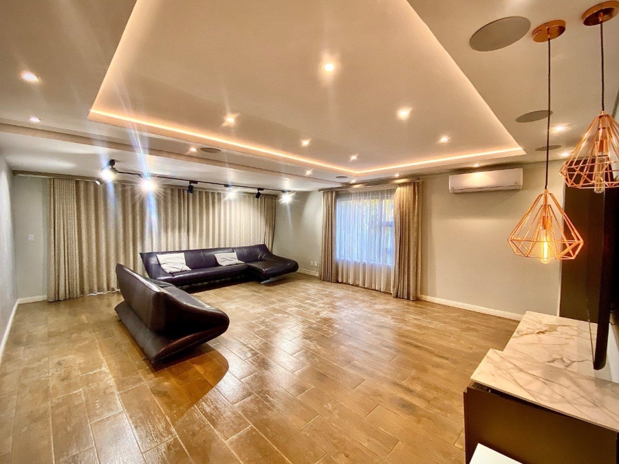 5 Bedroom Property for Sale in Montana Gauteng