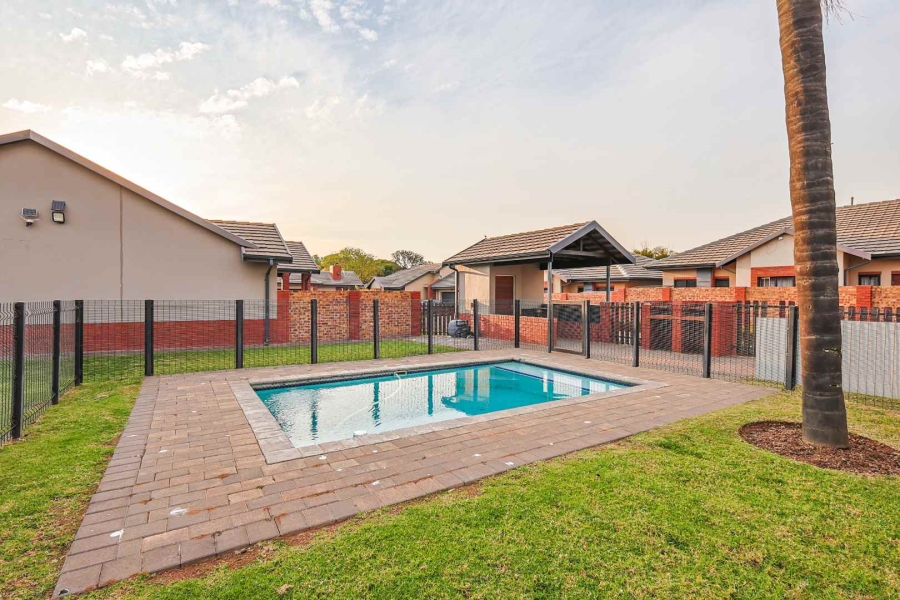 3 Bedroom Property for Sale in Equestria Gauteng