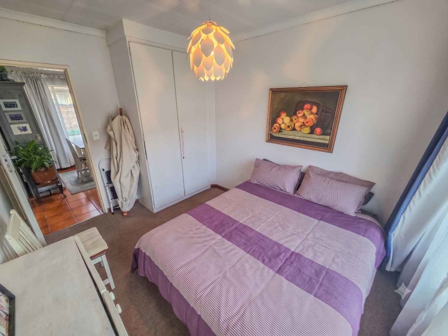 2 Bedroom Property for Sale in Die Wilgers Gauteng