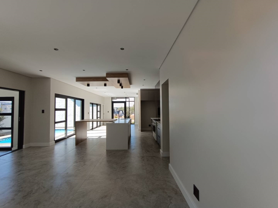 4 Bedroom Property for Sale in Midstream Estate Gauteng
