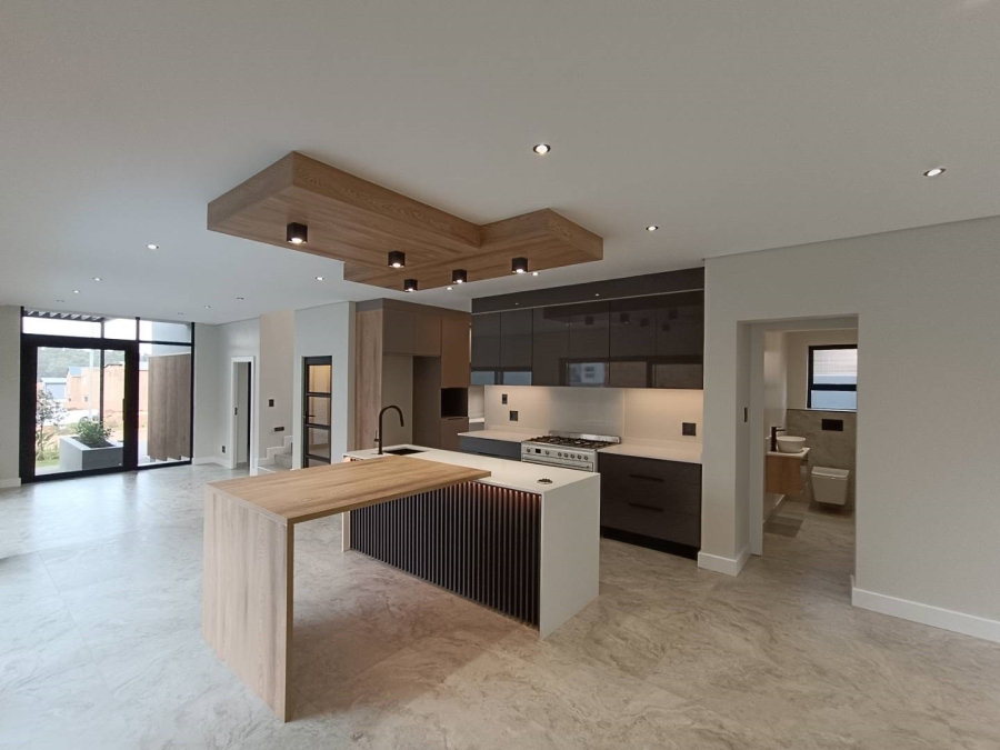 4 Bedroom Property for Sale in Midstream Estate Gauteng