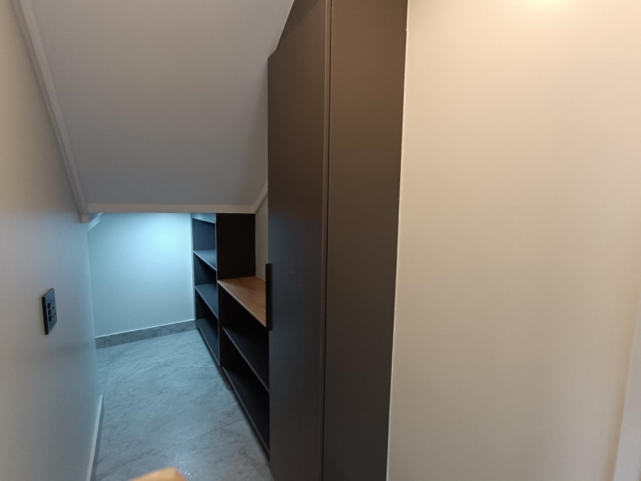 4 Bedroom Property for Sale in Midstream Estate Gauteng