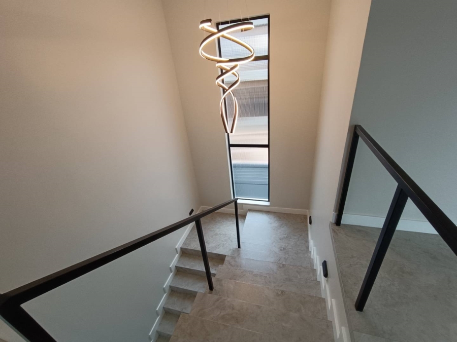 4 Bedroom Property for Sale in Midstream Estate Gauteng