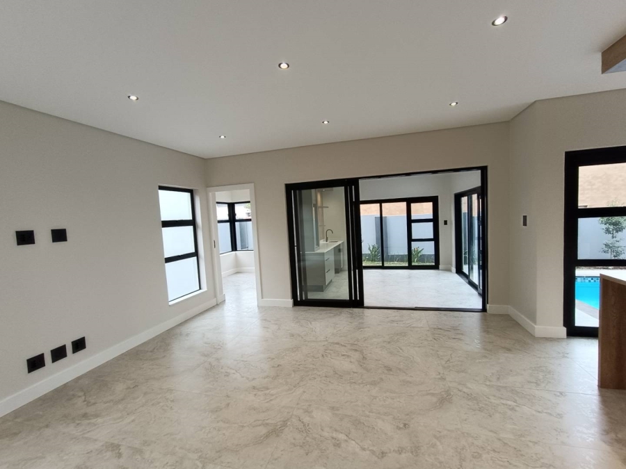 4 Bedroom Property for Sale in Midstream Estate Gauteng