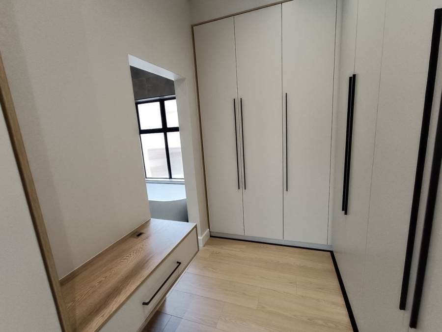 4 Bedroom Property for Sale in Midstream Estate Gauteng