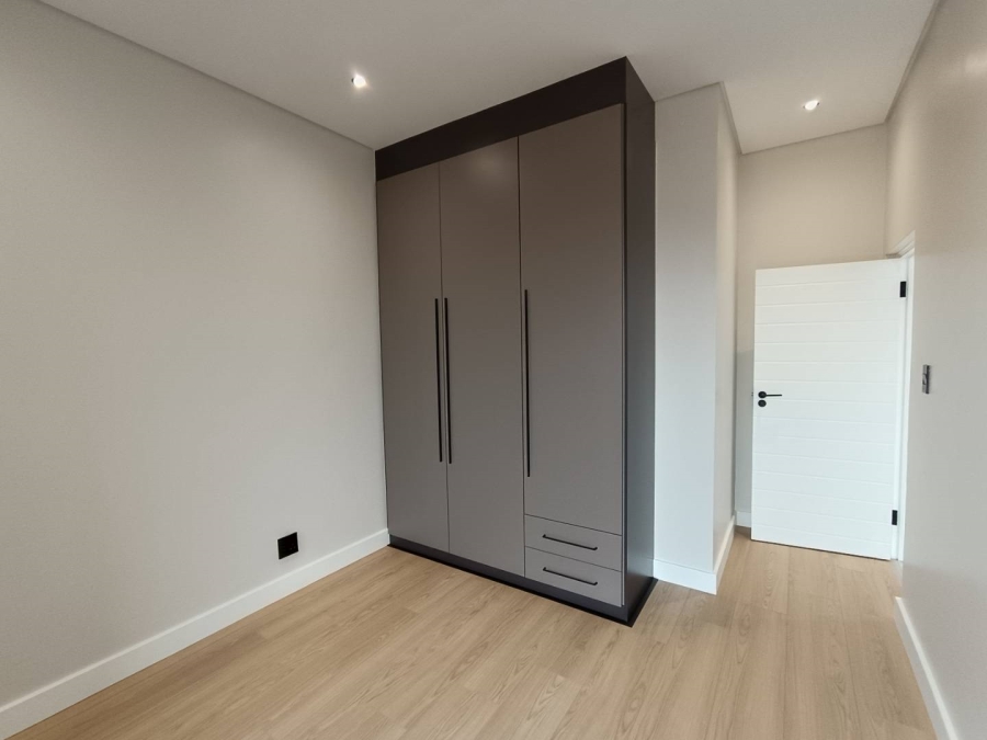 4 Bedroom Property for Sale in Midstream Estate Gauteng