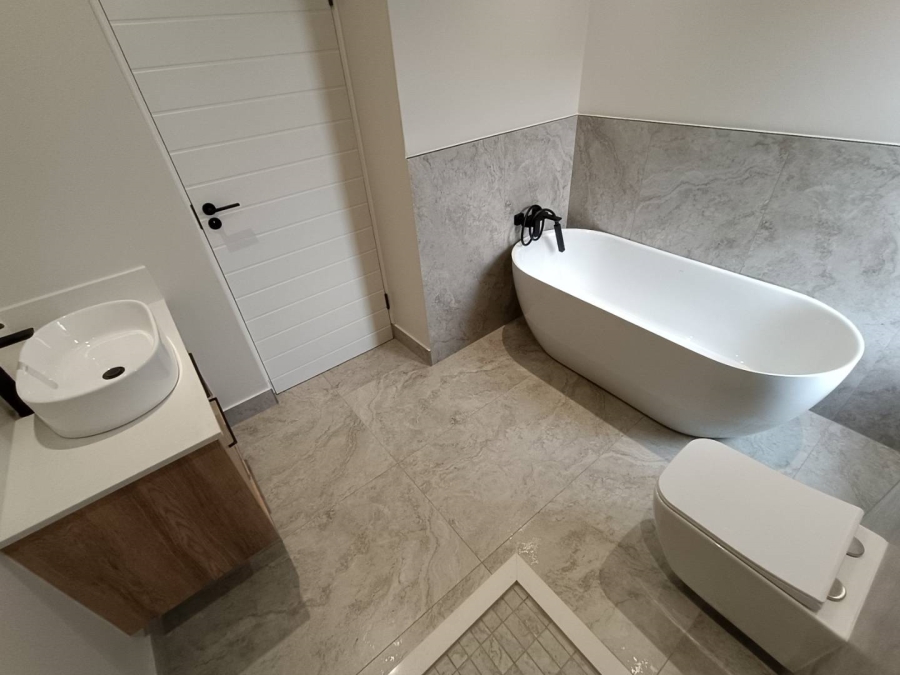 4 Bedroom Property for Sale in Midstream Estate Gauteng