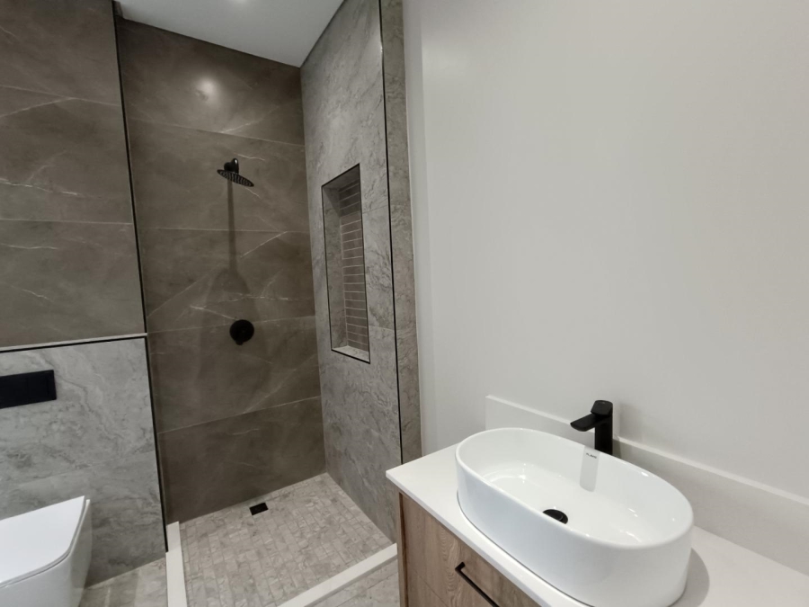 4 Bedroom Property for Sale in Midstream Estate Gauteng