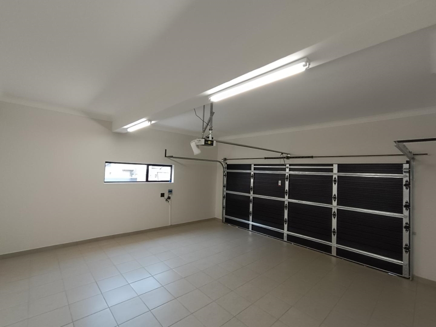 4 Bedroom Property for Sale in Midstream Estate Gauteng