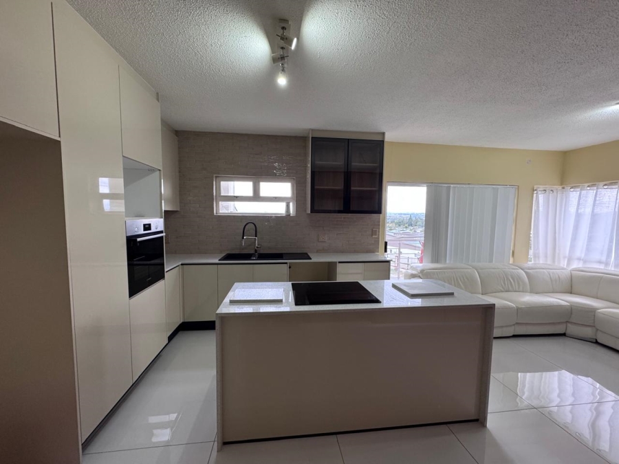 3 Bedroom Property for Sale in Broadacres Gauteng