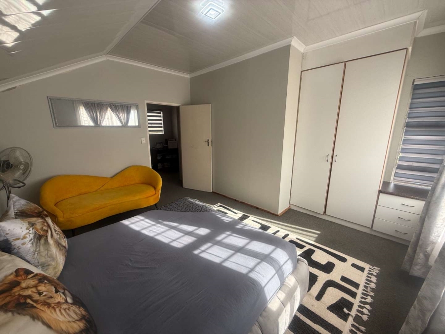 3 Bedroom Property for Sale in Glen Marais Gauteng