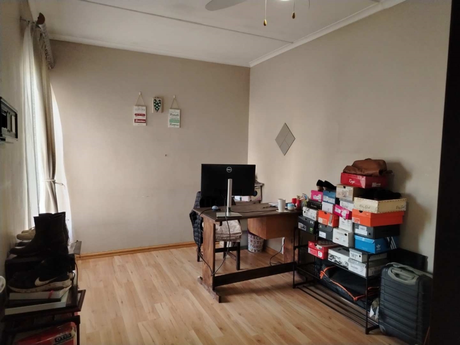 4 Bedroom Property for Sale in Verwoerdpark Gauteng
