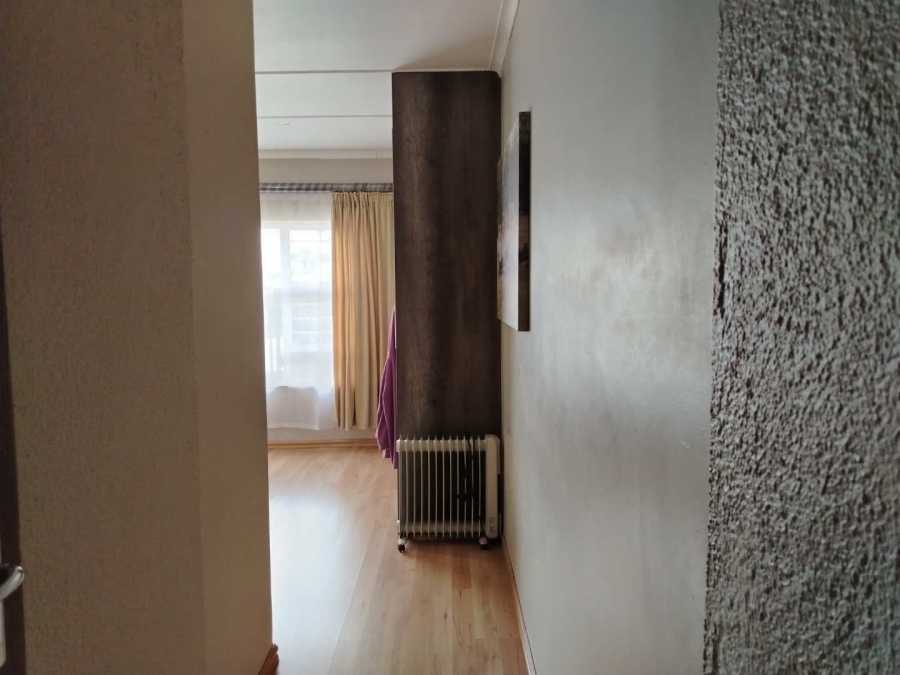 4 Bedroom Property for Sale in Verwoerdpark Gauteng