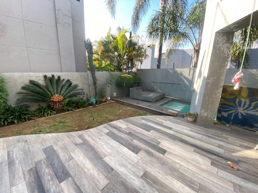 3 Bedroom Property for Sale in Sandown Gauteng