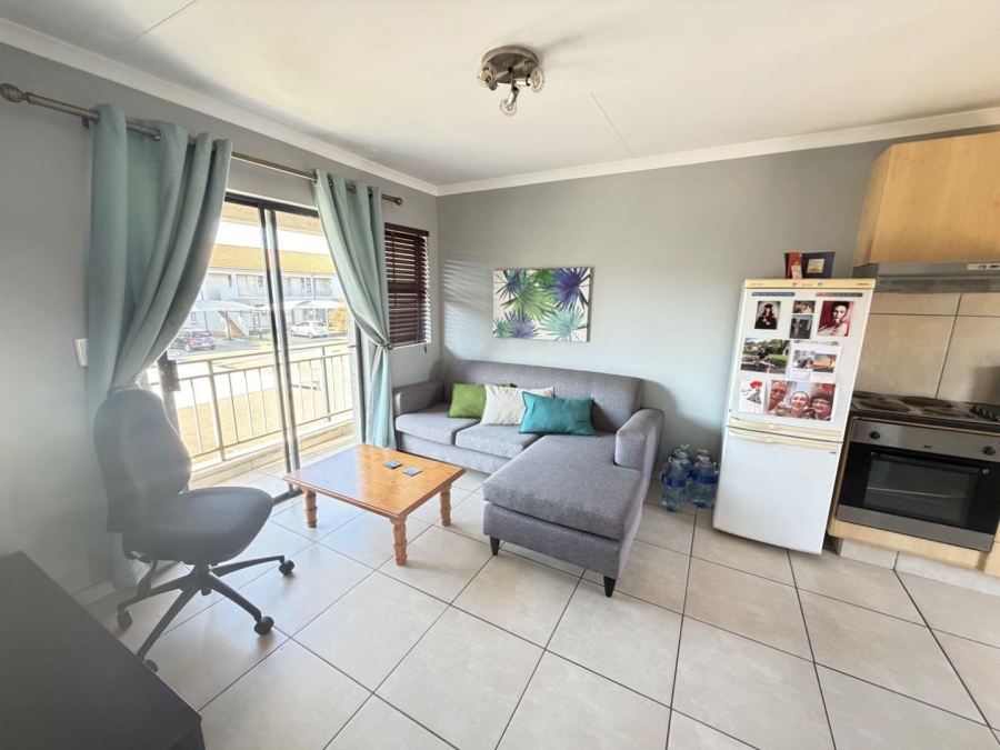2 Bedroom Property for Sale in Lakefield Gauteng