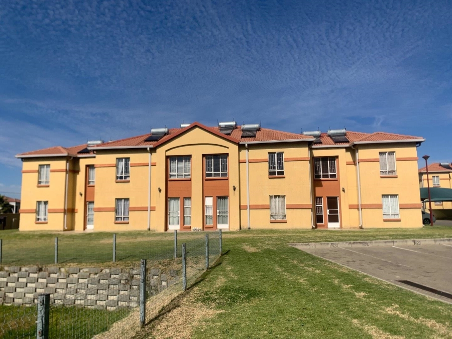 2 Bedroom Property for Sale in Aeroton Gauteng