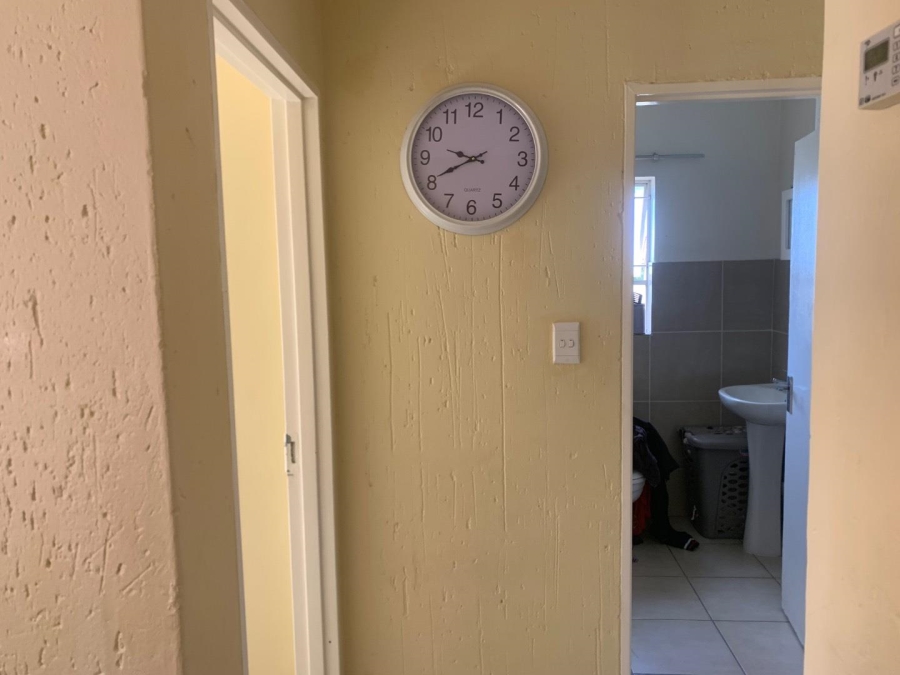 2 Bedroom Property for Sale in Aeroton Gauteng