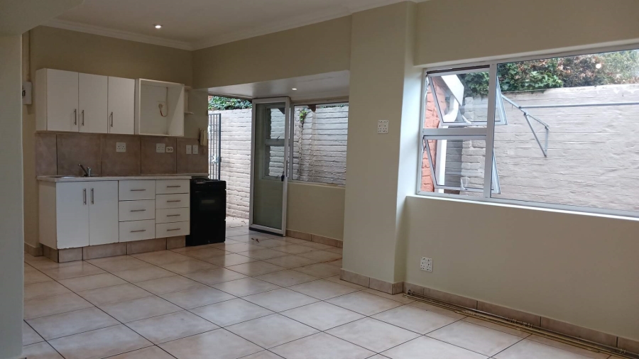 To Let 0 Bedroom Property for Rent in Blairgowrie Gauteng