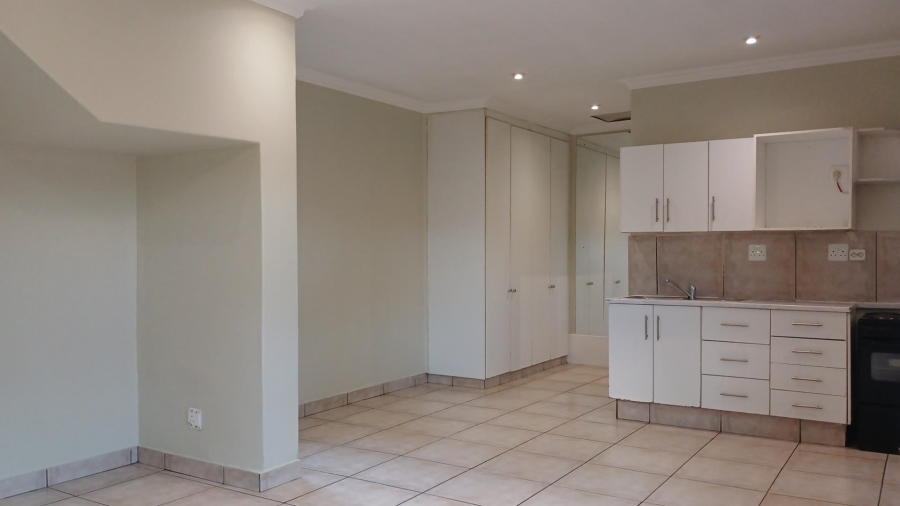 To Let 0 Bedroom Property for Rent in Blairgowrie Gauteng