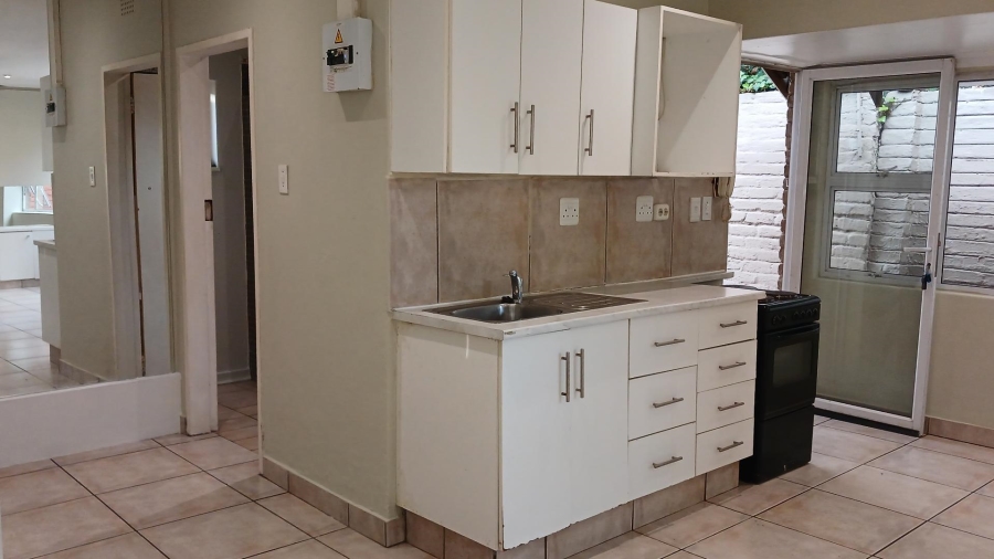 To Let 0 Bedroom Property for Rent in Blairgowrie Gauteng