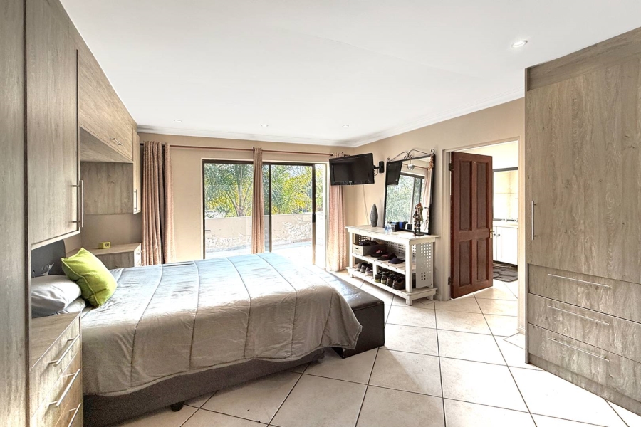 To Let 4 Bedroom Property for Rent in Fourways Gauteng