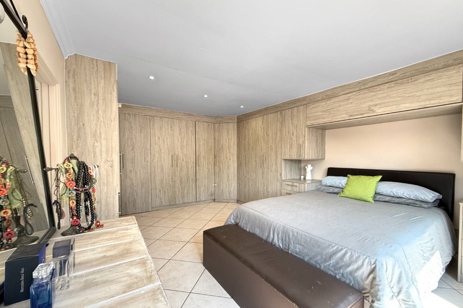 To Let 4 Bedroom Property for Rent in Fourways Gauteng