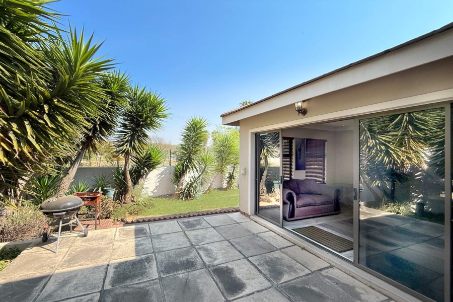 To Let 4 Bedroom Property for Rent in Fourways Gauteng