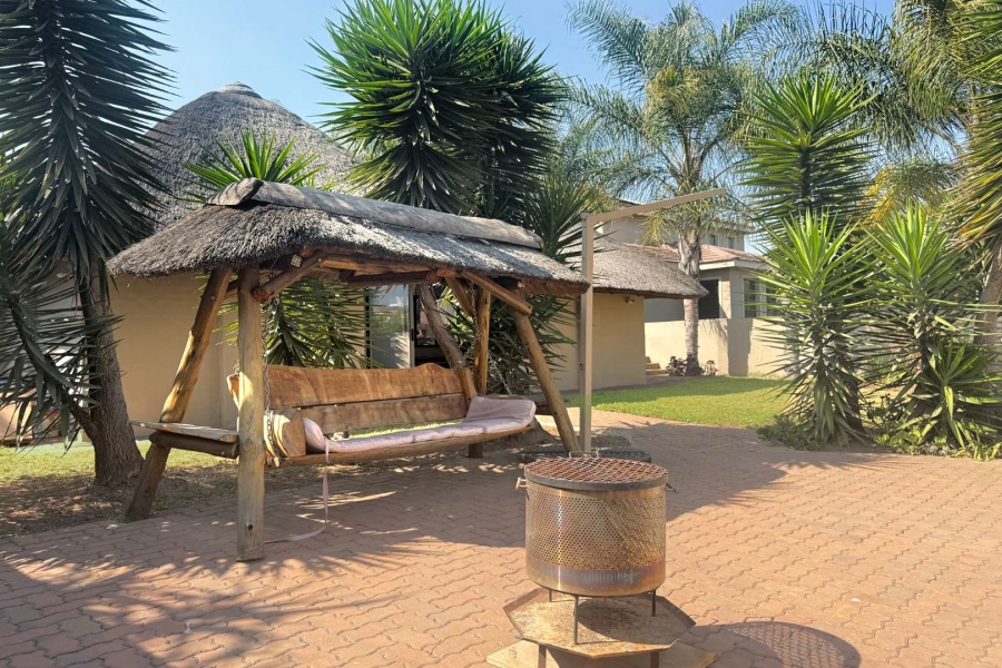 To Let 4 Bedroom Property for Rent in Fourways Gauteng