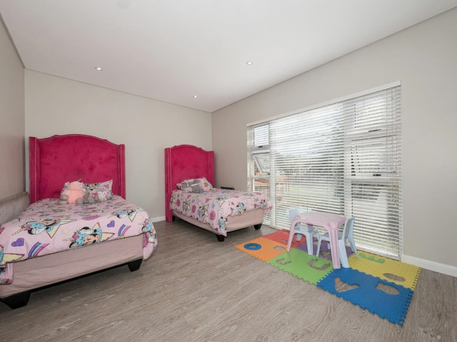 4 Bedroom Property for Sale in Bryanston Gauteng