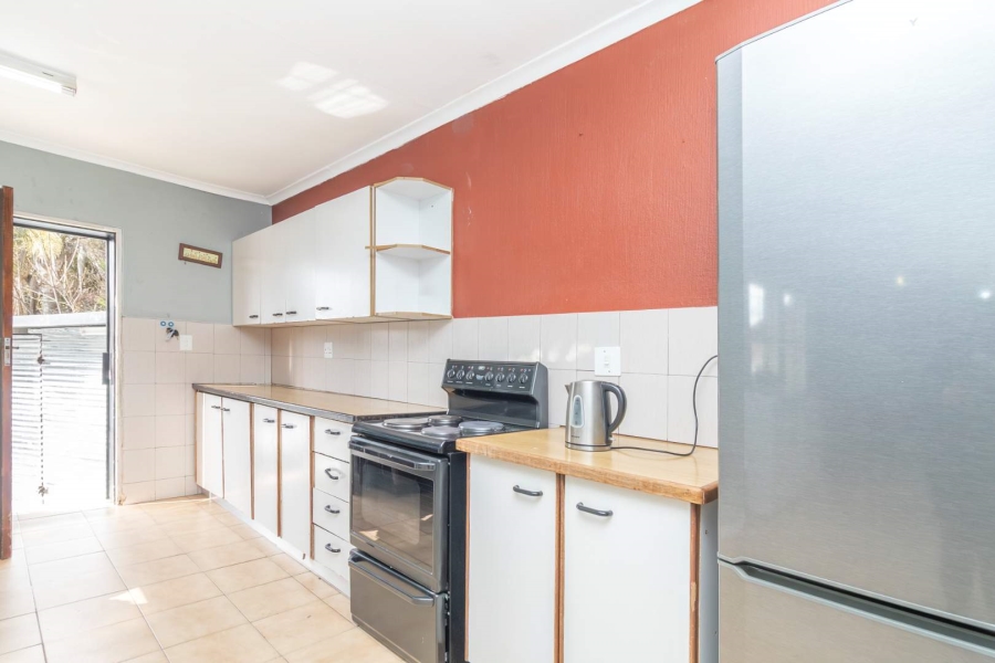 6 Bedroom Property for Sale in Bloubosrand Gauteng