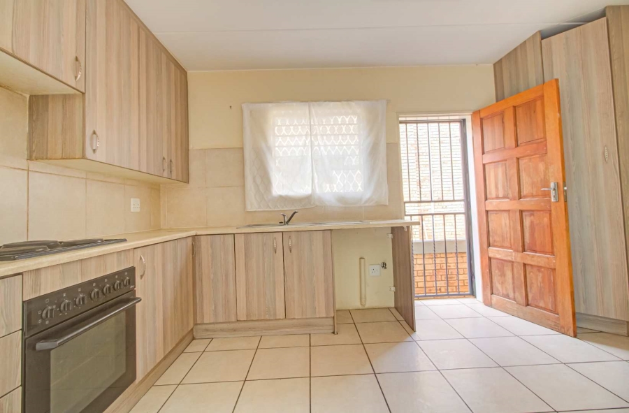 3 Bedroom Property for Sale in Wilgeheuwel Gauteng