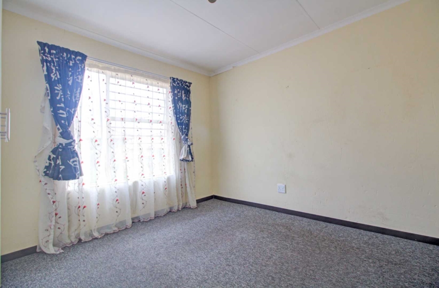 3 Bedroom Property for Sale in Wilgeheuwel Gauteng